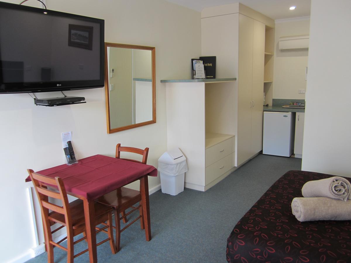 Snowgum Motel マウント・ビューティー エクステリア 写真